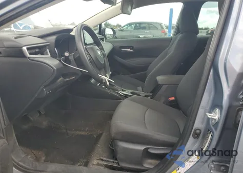 2020 Toyota Corolla Le z USA, uszkodzony, nr VIN 5YFEPRAE8LP099502